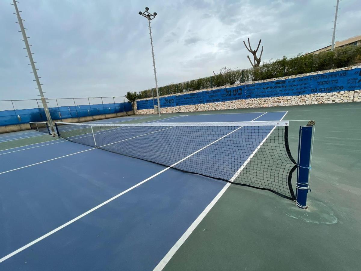 Caesarea :In The Front Of The Seaアパートメント エクステリア 写真